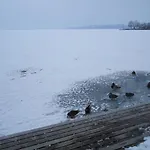 Kek Laguna Vendeghaz Gasthof