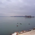 Kek Laguna Vendeghaz Gasthof 4*