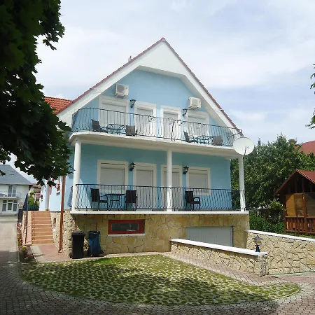 Kék Lagúna Vendégház