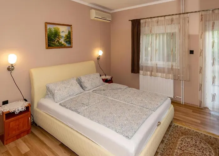 Kek Laguna Vendeghaz Pensionat Balatonfüred
