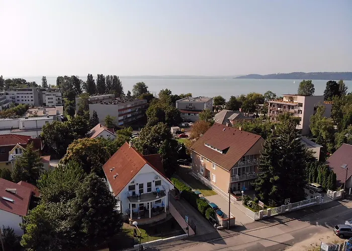 Kek Laguna Vendeghaz Balatonfüred